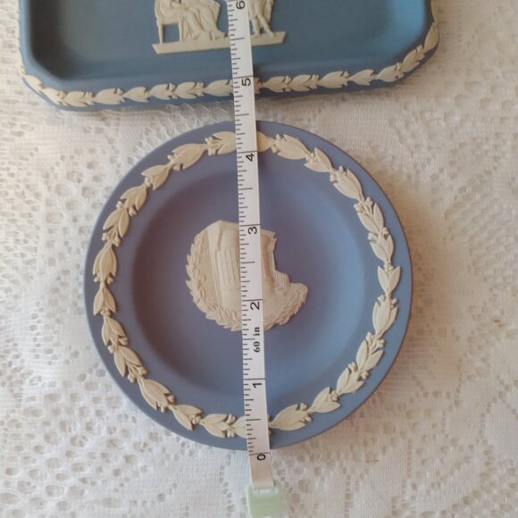 3 Wedgwood plates, cutty sark ship! - Picture 10 of 16